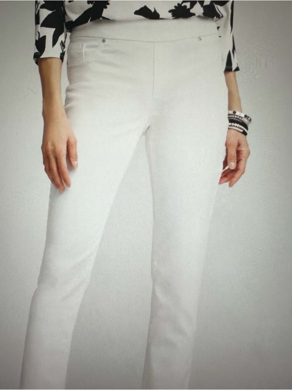 Chico’s White No Stain Pull-On Jeggings Size 14 Regular